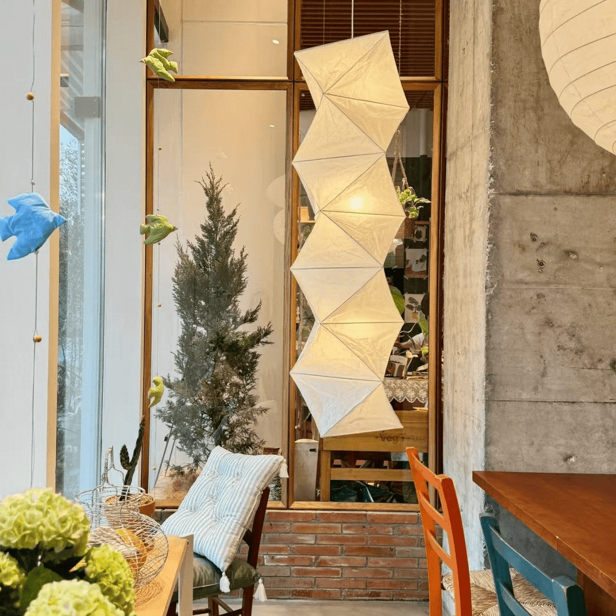 Suspension Aquila en papier et métal – vue 5