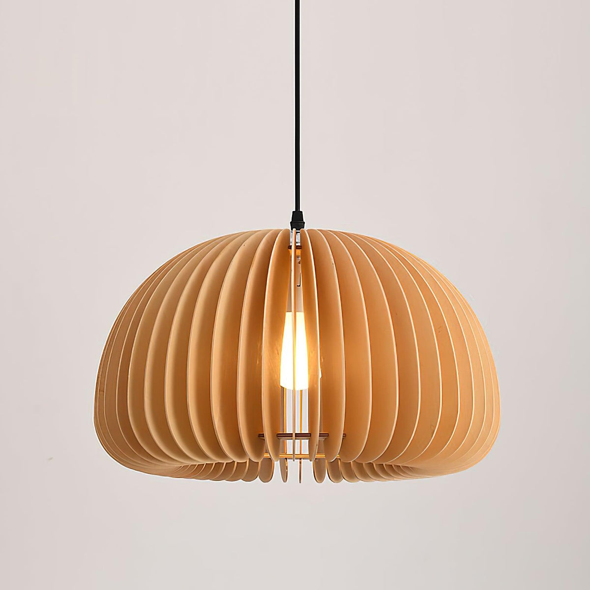 Suspension Sirocco en bois – vue 5