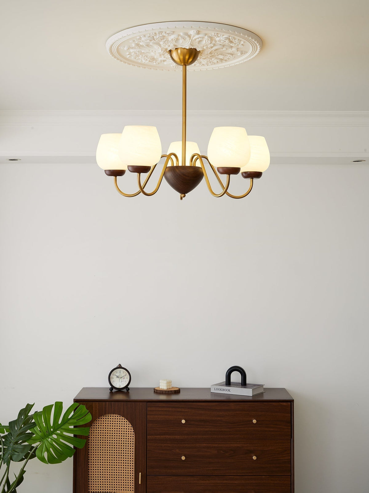 Lustre Pâquerette en verre et bois – vue 35