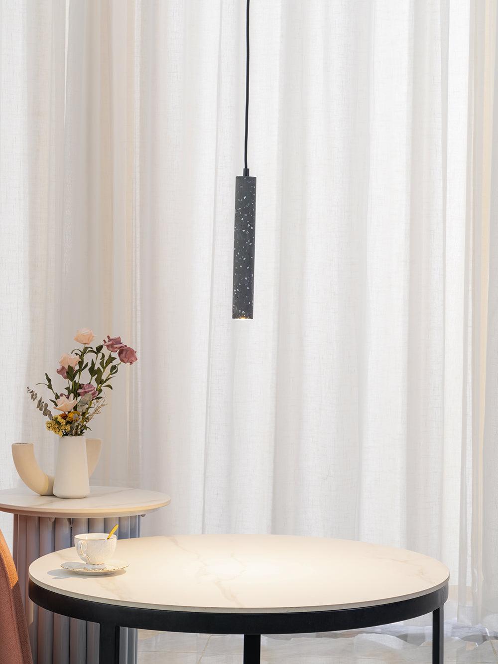Suspension Céleste en terrazzo et métal – vue 64