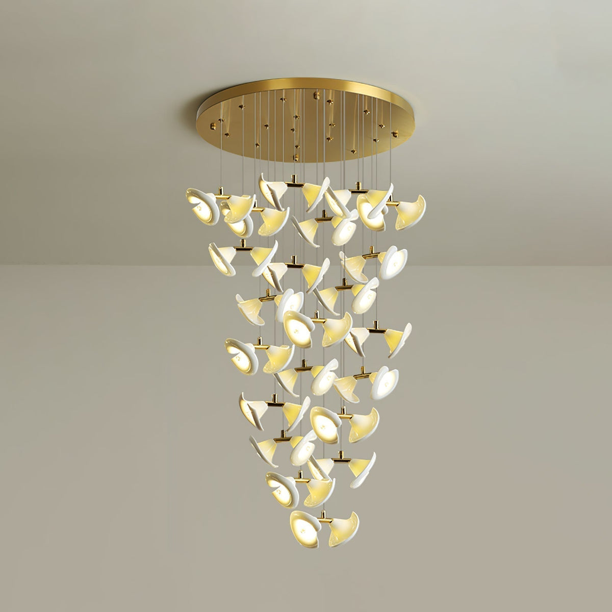 Lustre Cortège en céramique et fer – vue 6