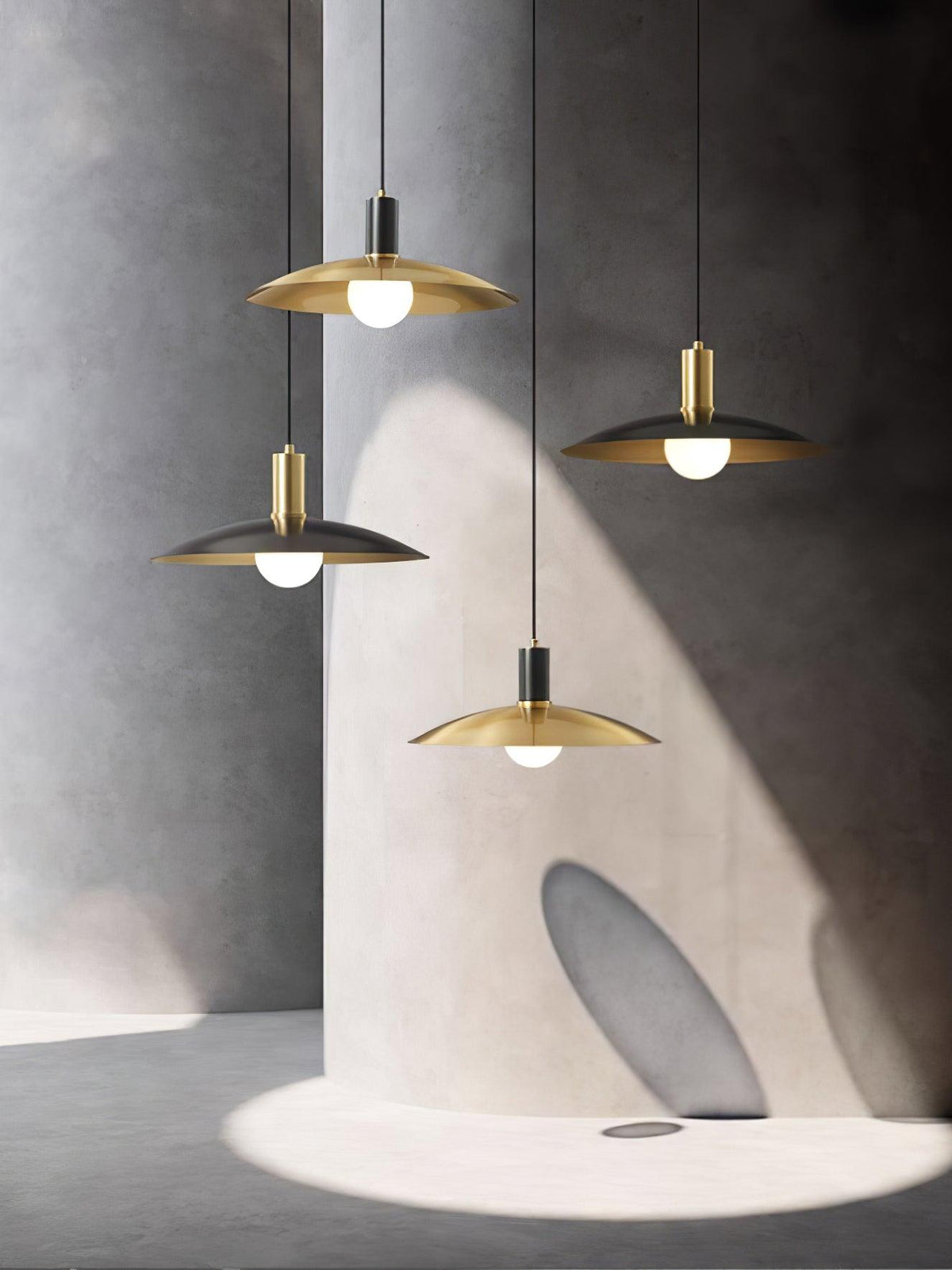 Suspension Baladin en verre et laiton – vue 17