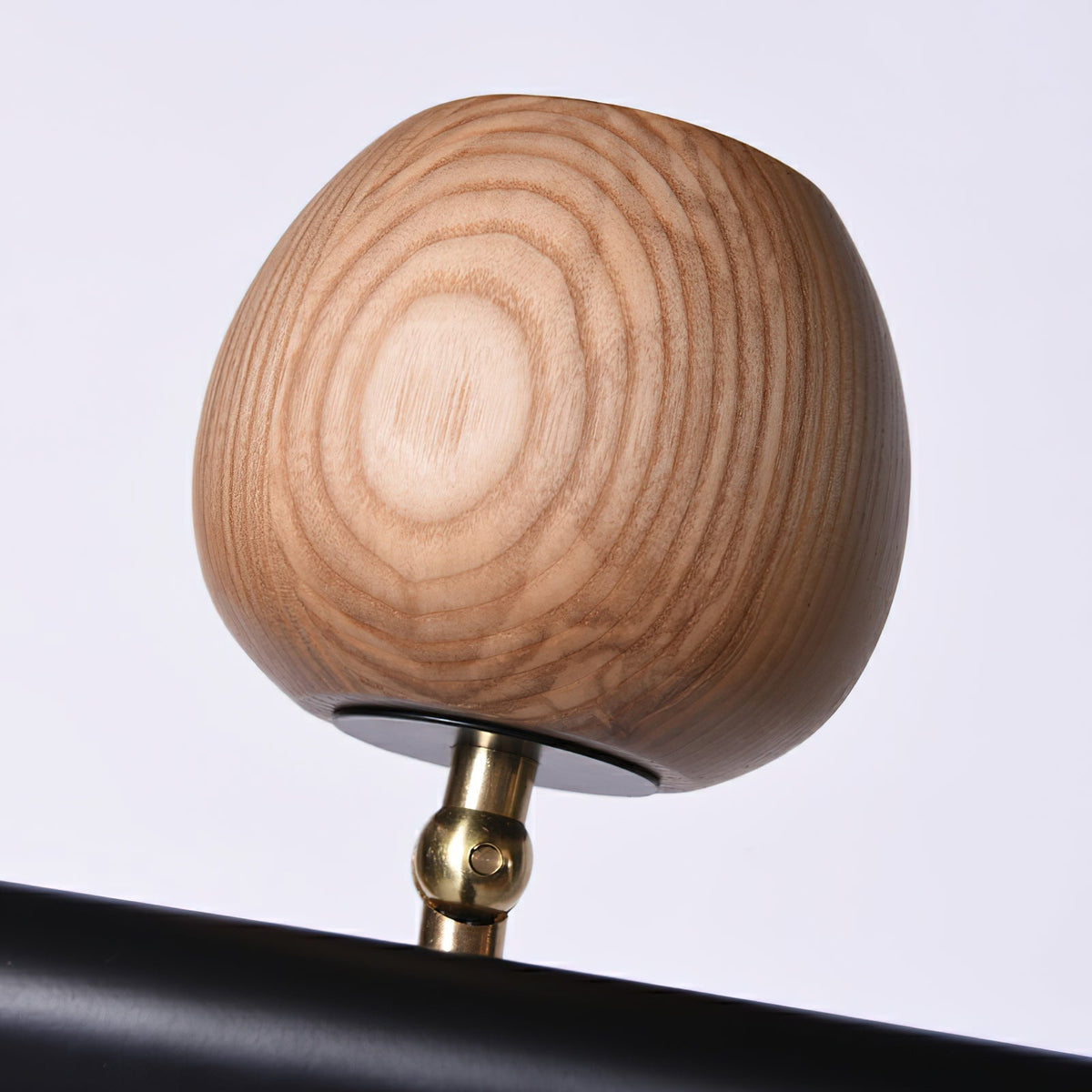 Lustre Avril en bois et fer – vue 8