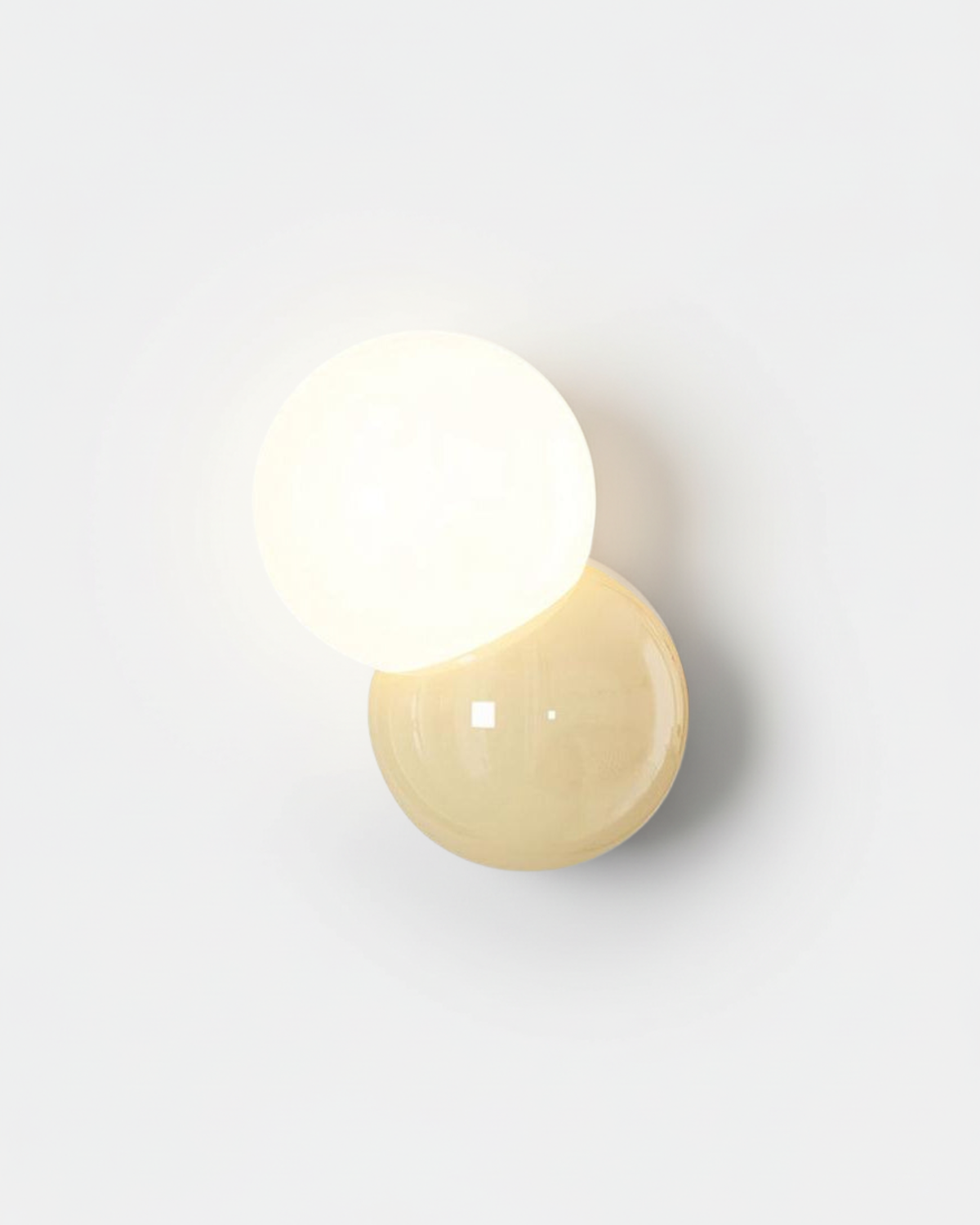 Applique Murale Sphère, métal laqué et opaline – vue 6