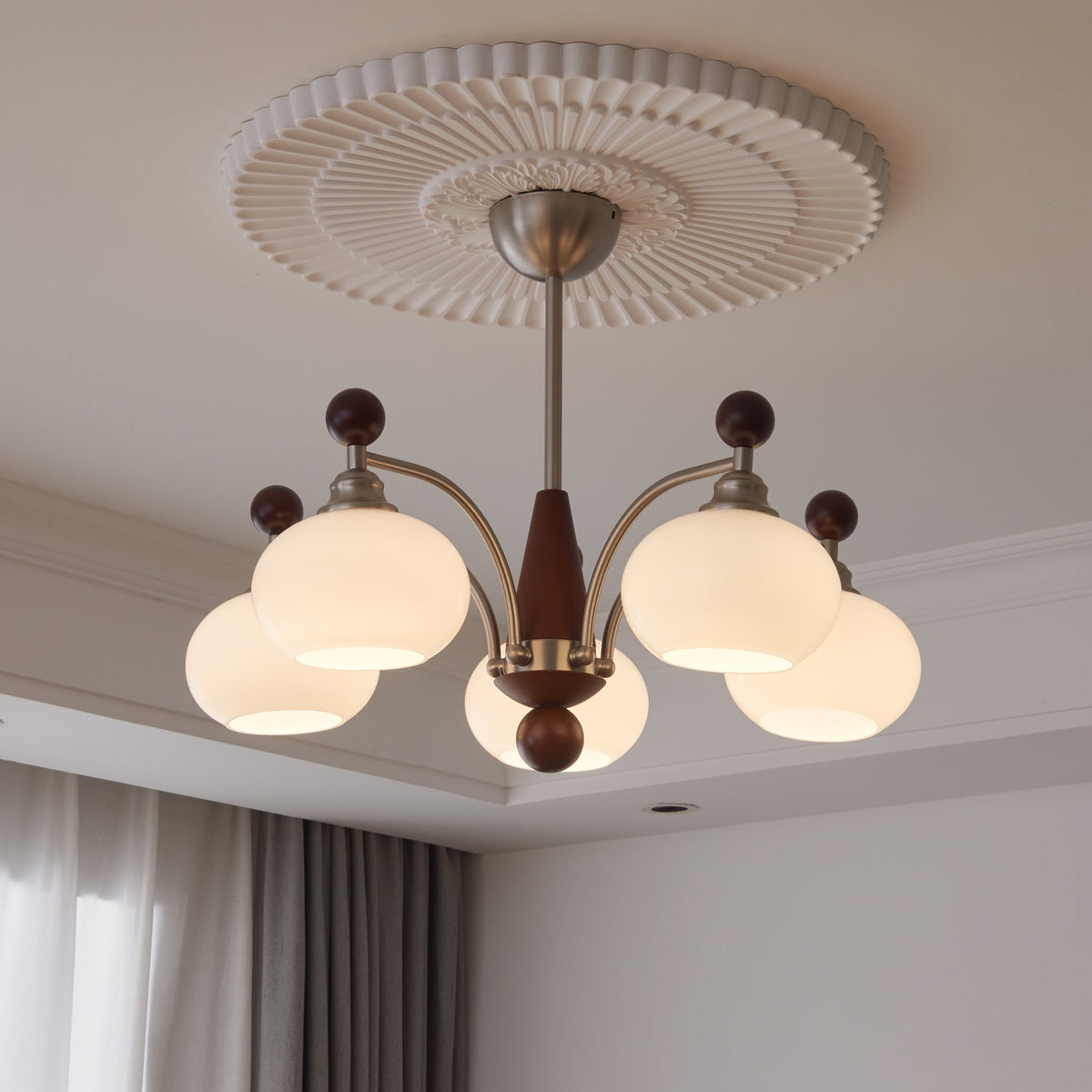 Lustre Armelle en verre et bois – vue 9