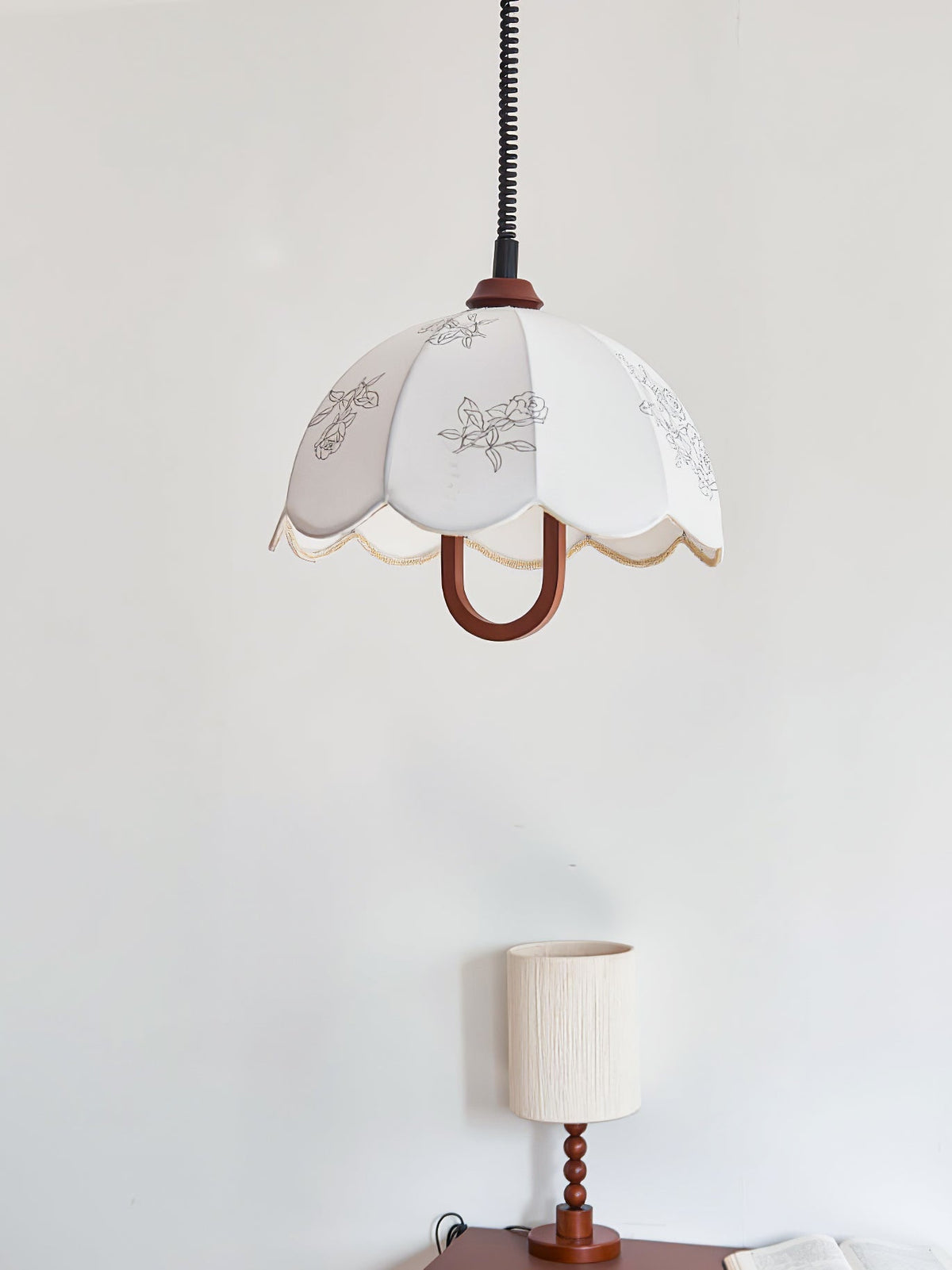 Suspension Isola en bois et tissu – vue 21