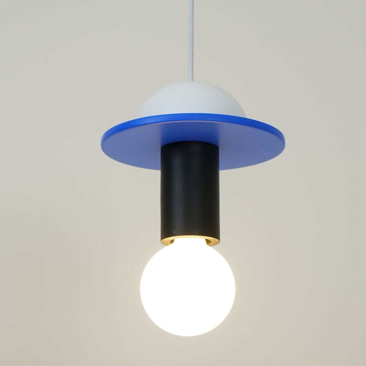 Suspension Kaléidoscope en bois et verre – vue 7