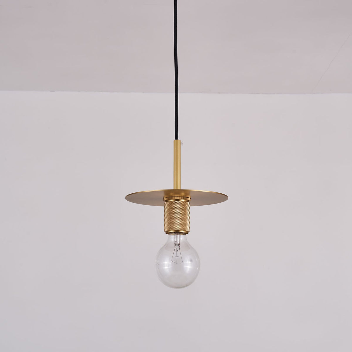 Suspension Gordes en laiton – vue 3