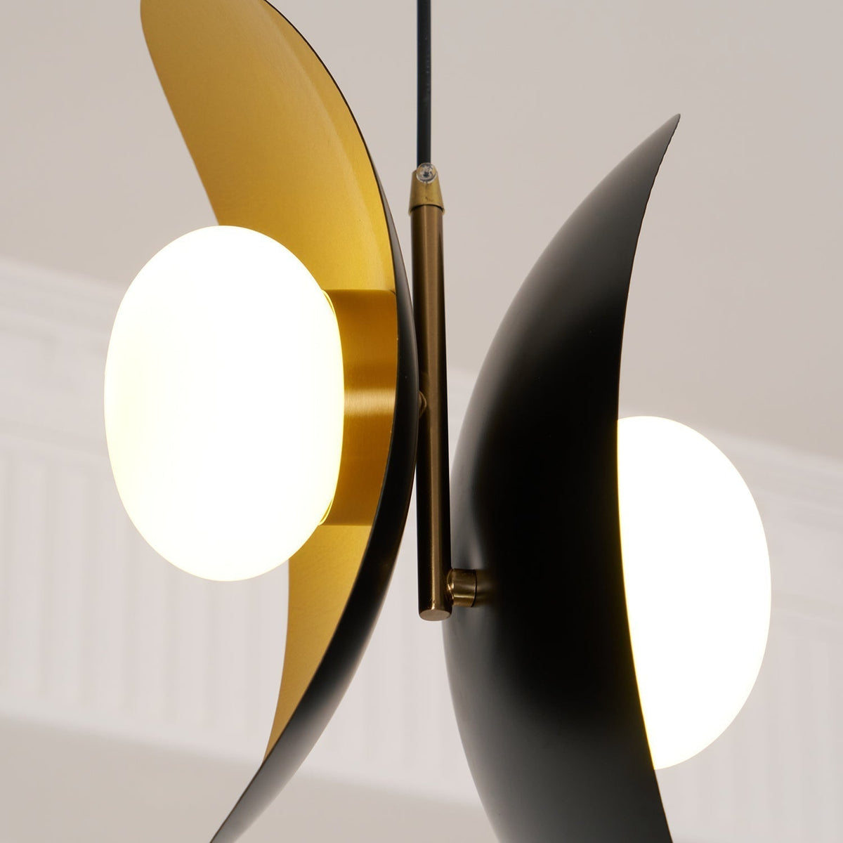 Suspension Manoir en verre et métal – vue 6