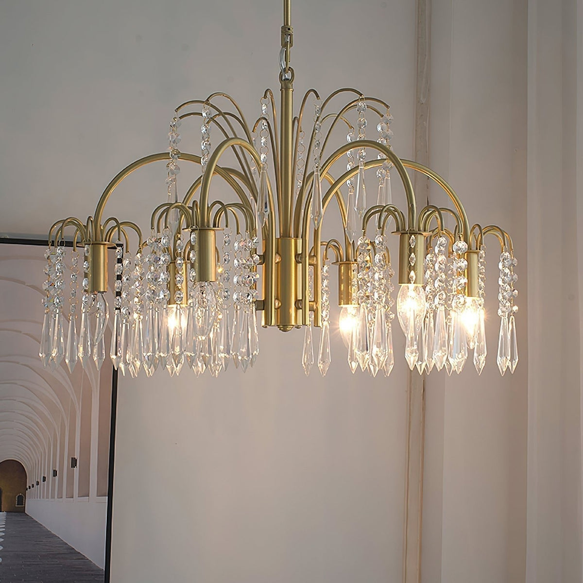 Lustre Uranie en cristal et laiton – vue 3