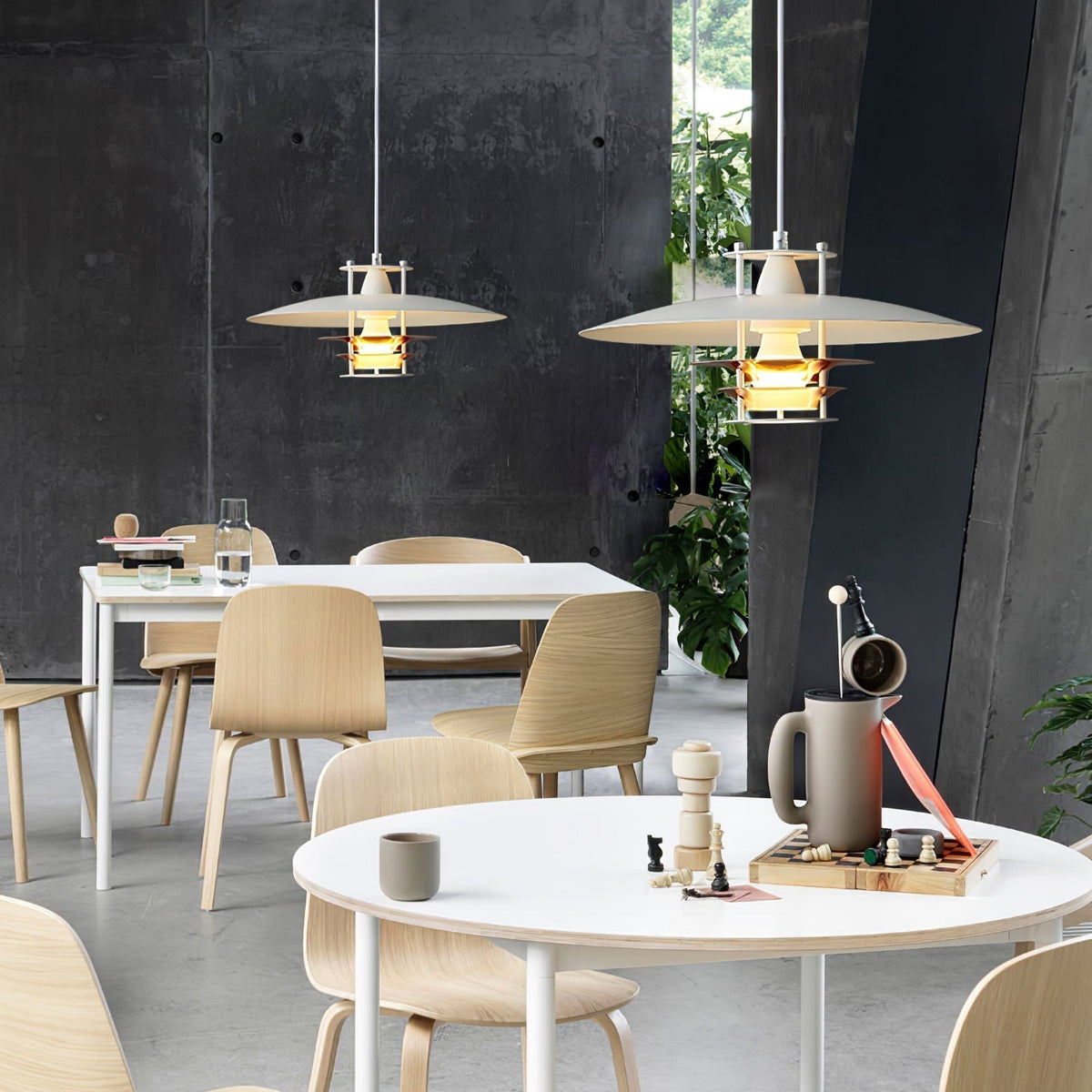 Suspension Cyclamen en aluminium – vue 28