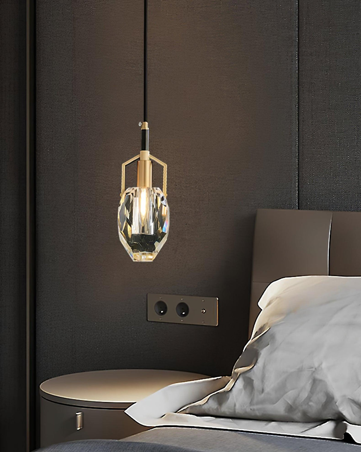 Suspension Léda en cristal et laiton – vue 11