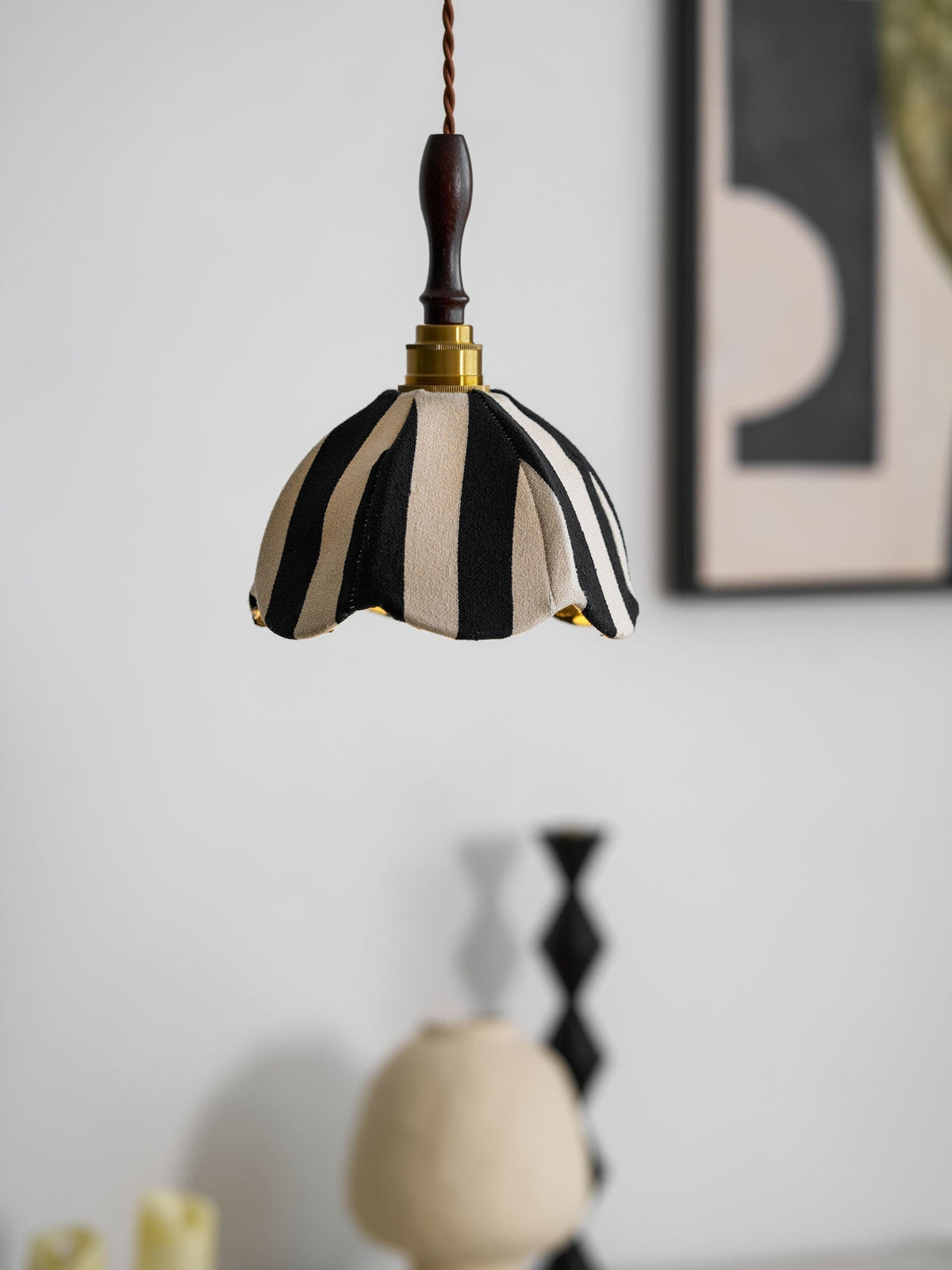 Suspension Ancolie en tissu et métal – vue 19