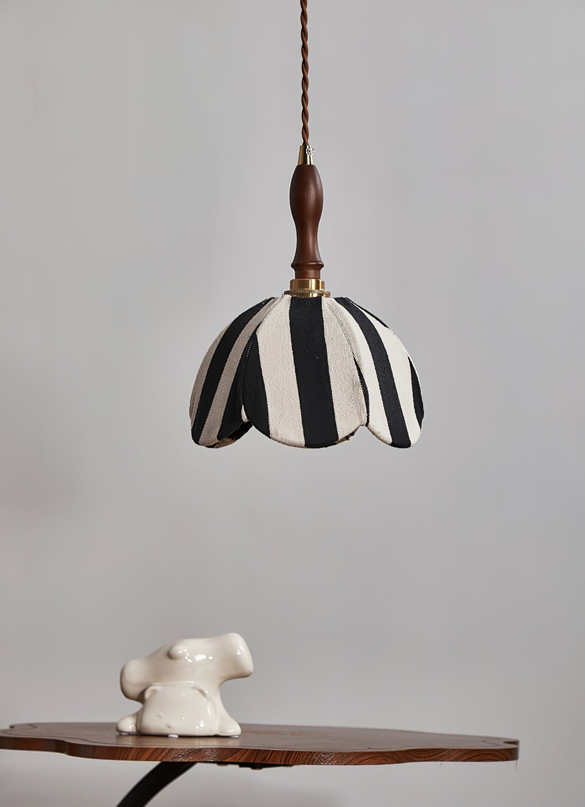 Suspension Ancolie en tissu et métal – vue 26