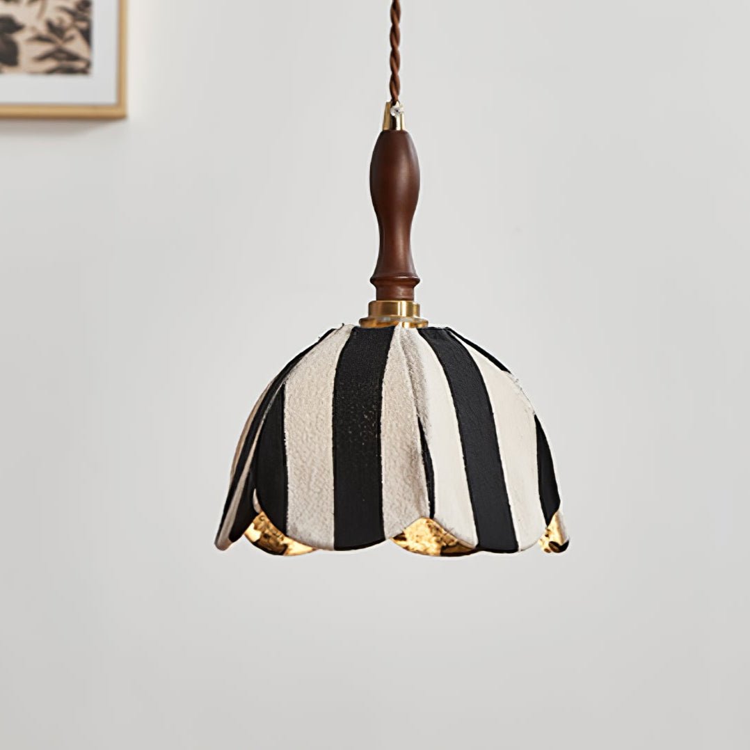 Suspension Ancolie en tissu et métal – vue 28