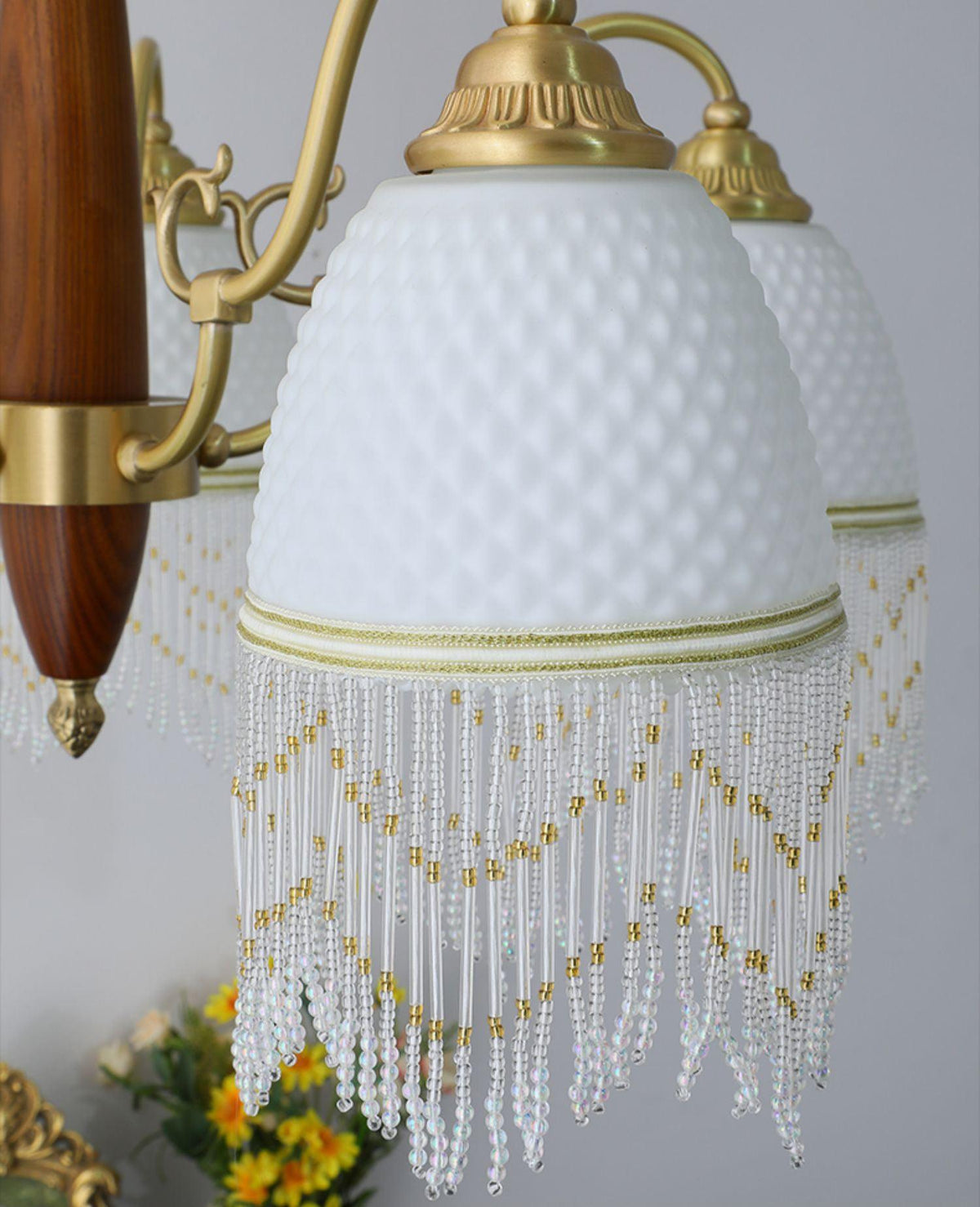 Lustre Dauphin en verre et bois – vue 13