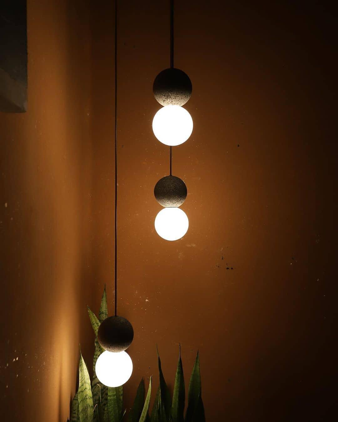Suspension Hélianthe en pierre et verre – vue 69