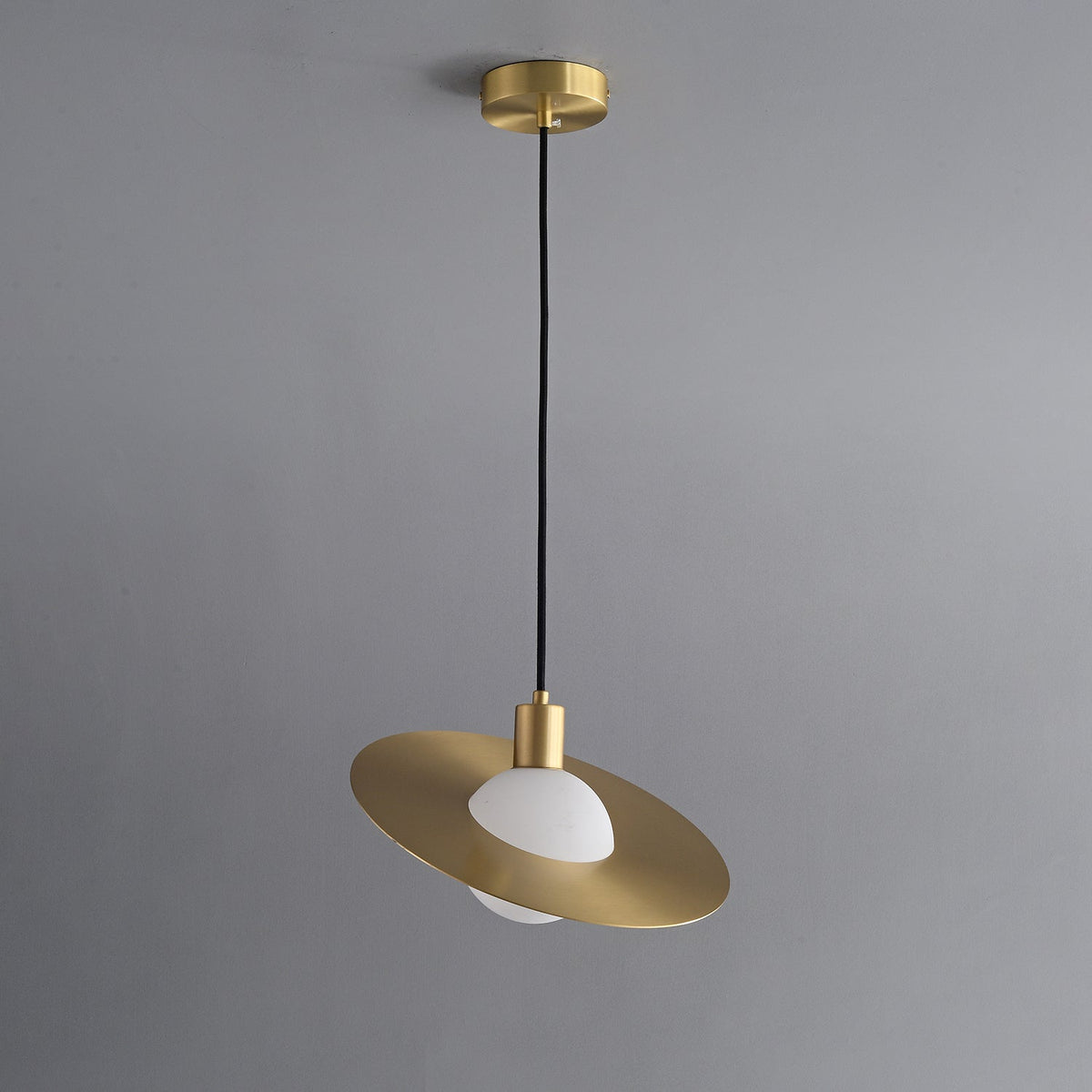 Suspension Paimpol en verre et laiton – vue 4