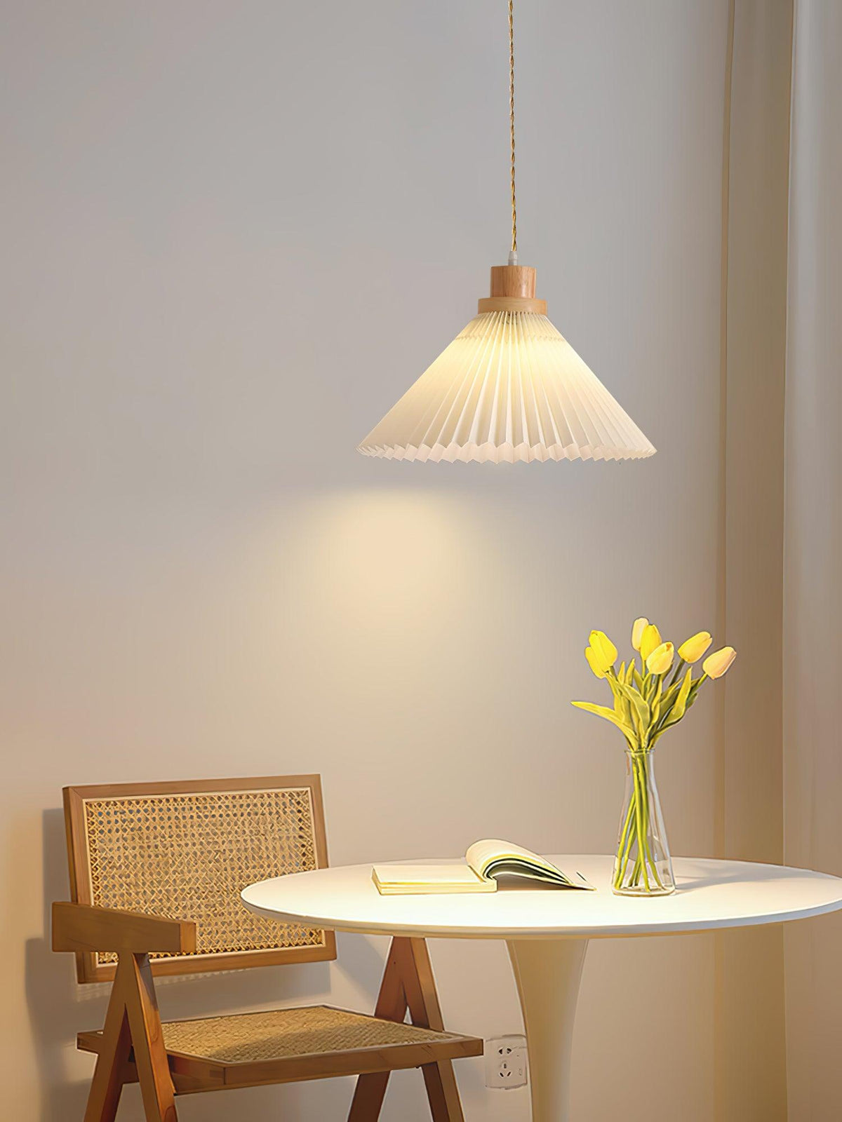 Suspension Lotus en bois et tissu – vue 18