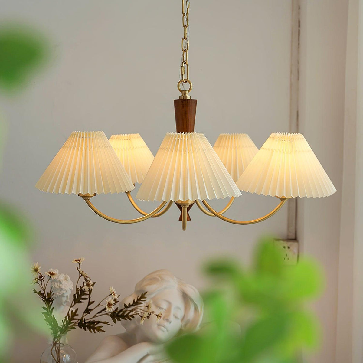 Lustre Primevère en noyer et laiton – vue 11