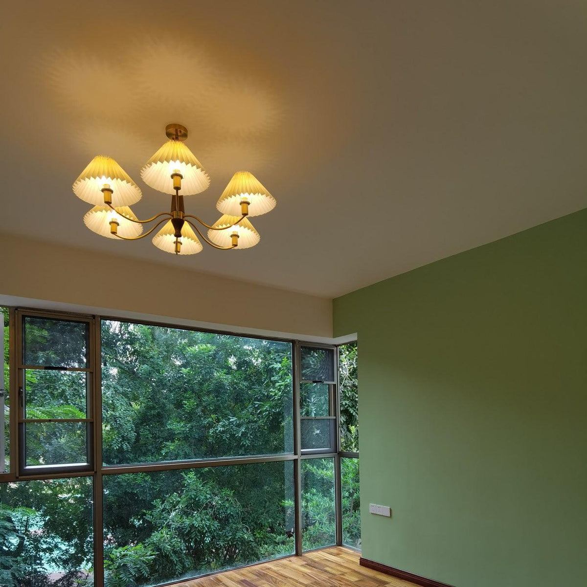 Lustre Primevère en noyer et laiton – vue 5