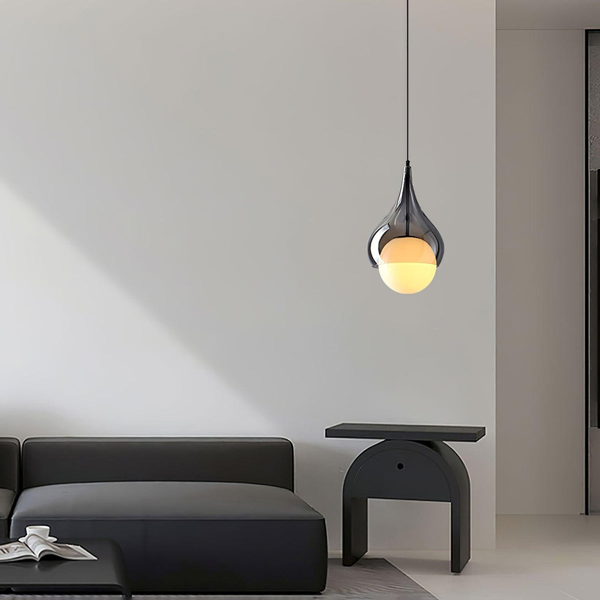 Suspension Caravane en verre et métal – vue 8