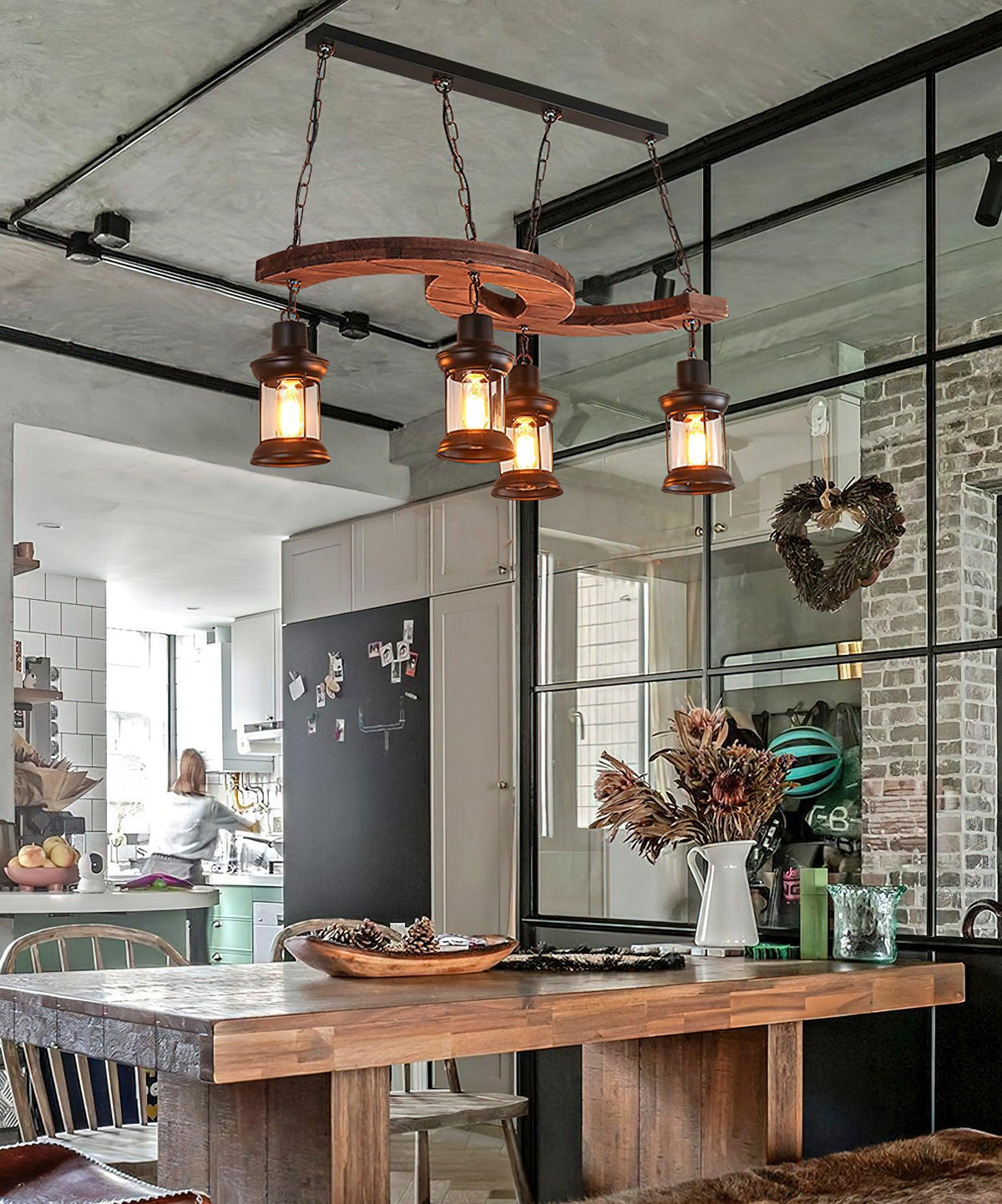 Lustre Gavotte en bois et fer – vue 10