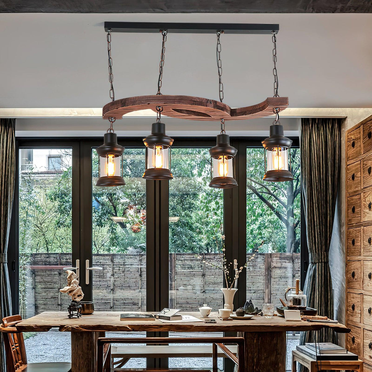 Lustre Gavotte en bois et fer – vue 5