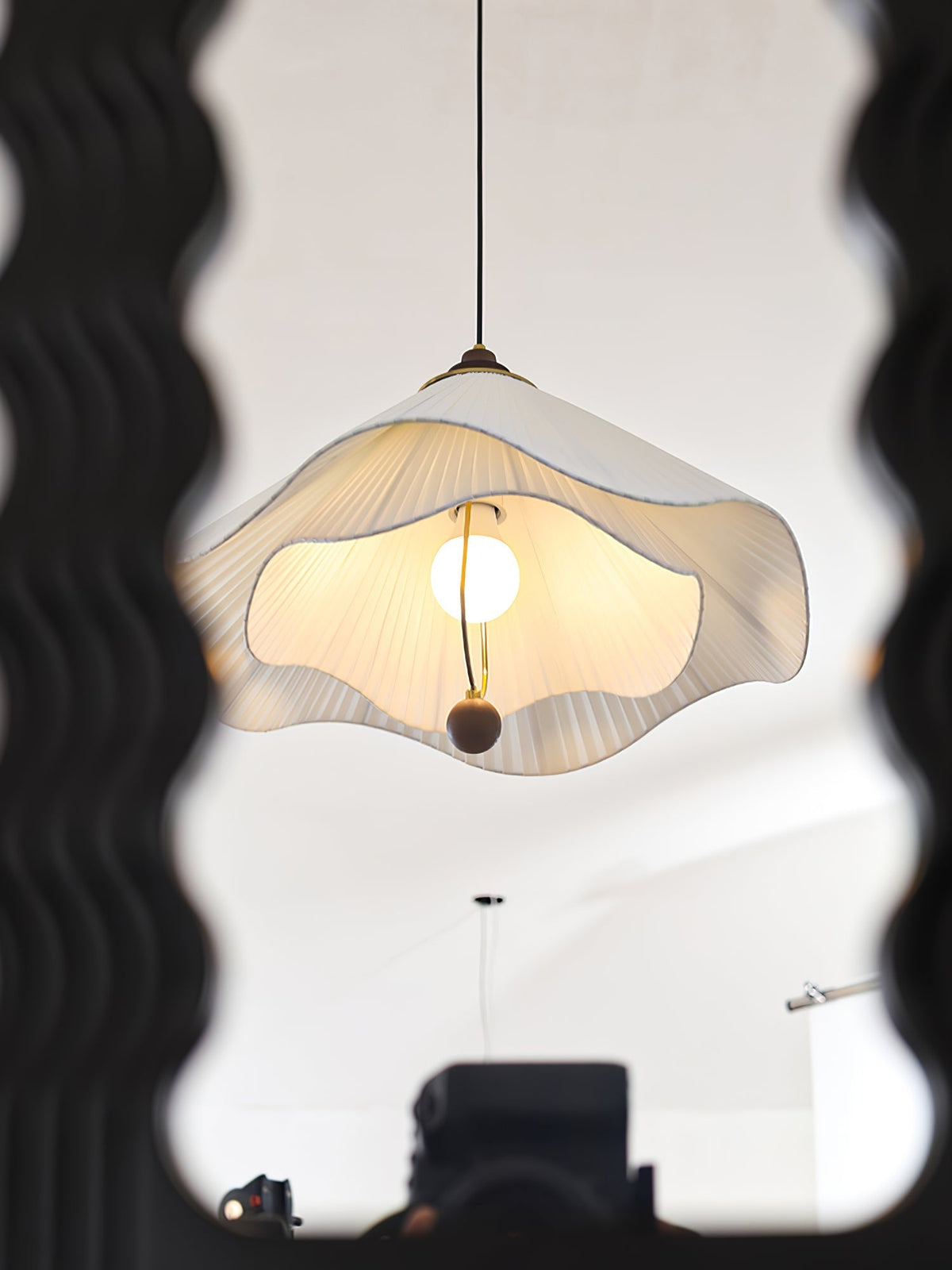 Suspension Coquelicot en bois et tissu – vue 13