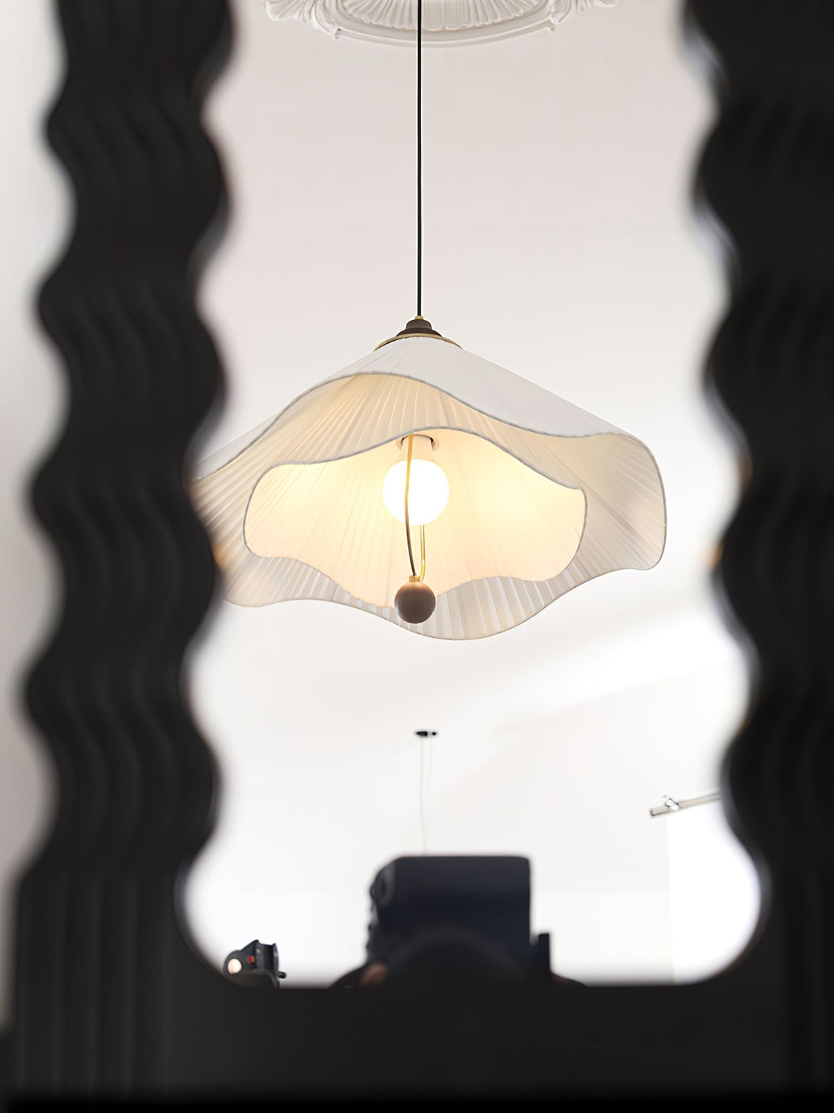 Suspension Coquelicot en bois et tissu – vue 8