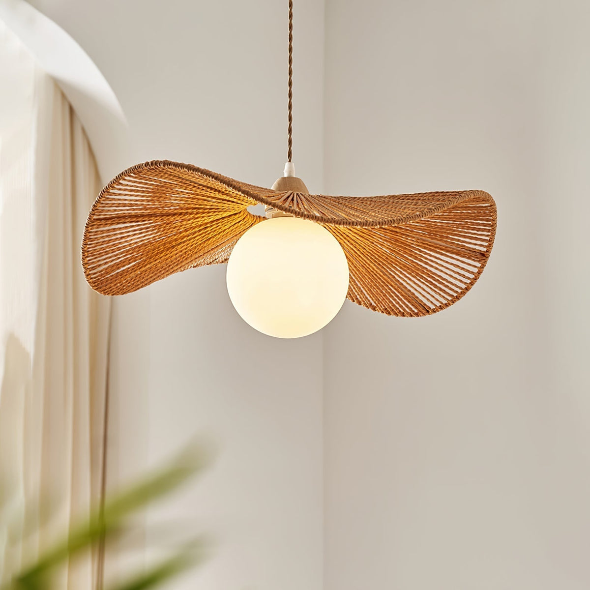 Suspension Nausicaa en verre et jute – vue 8