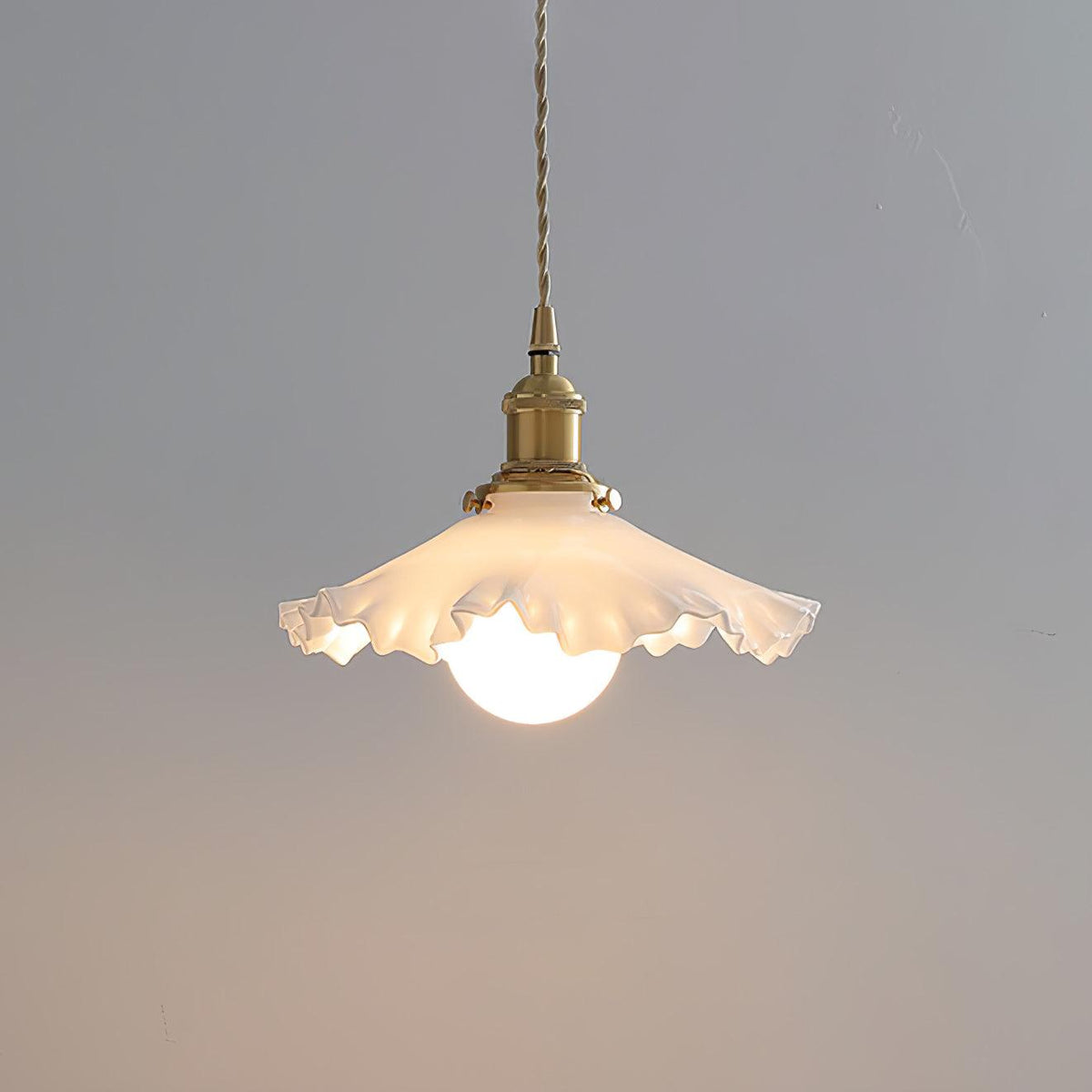 Suspension Géode en verre et laiton – vue 3