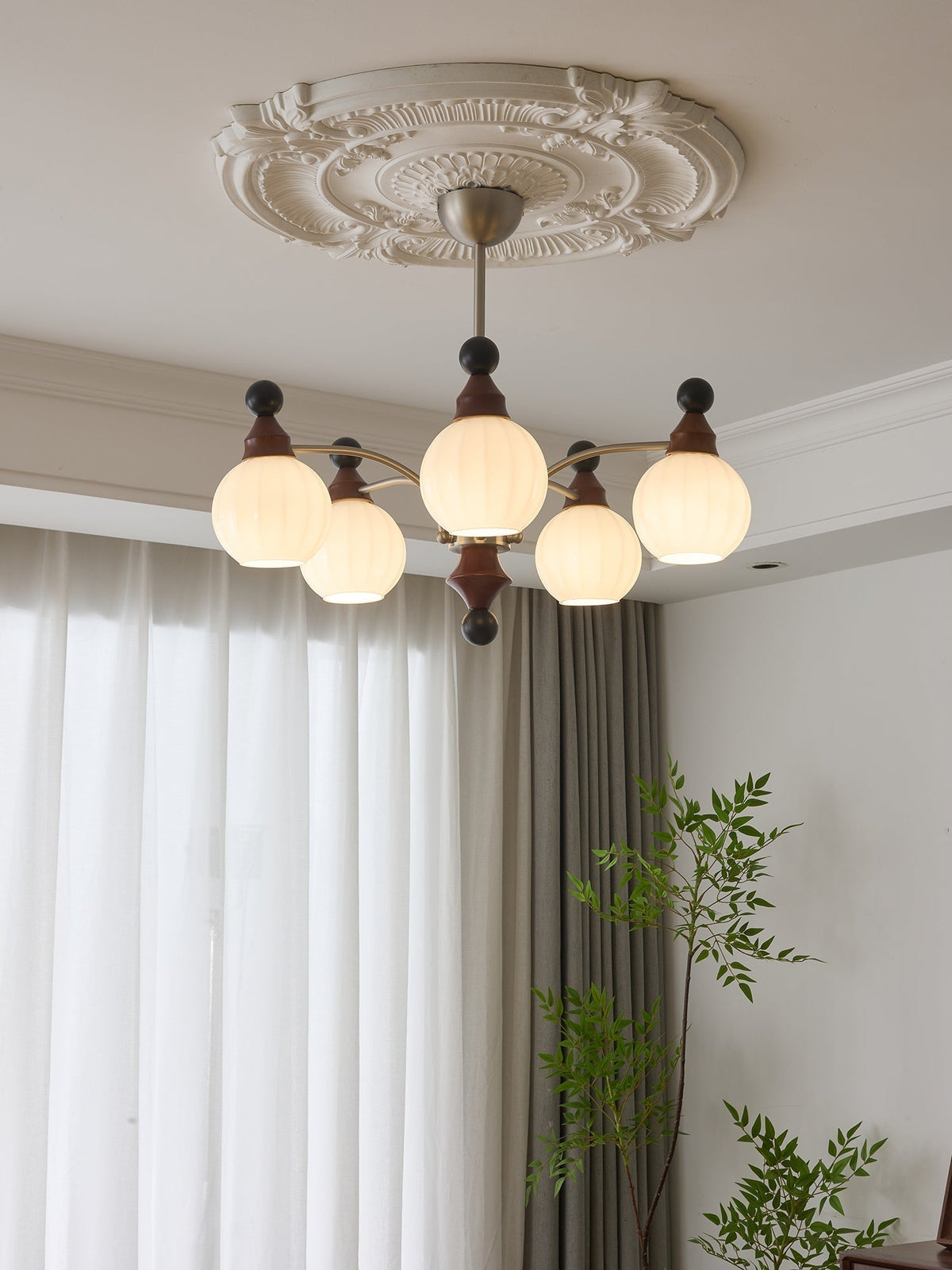 Lustre Rayon en bois et verre – vue 10