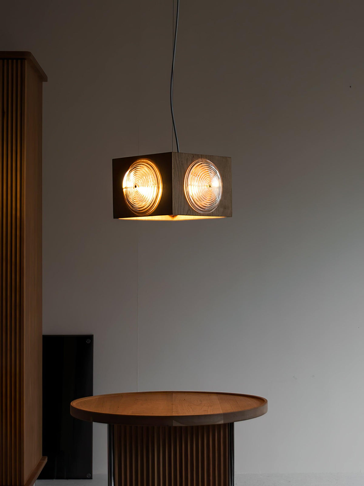 Suspension Aldebaran en bois et verre – vue 11
