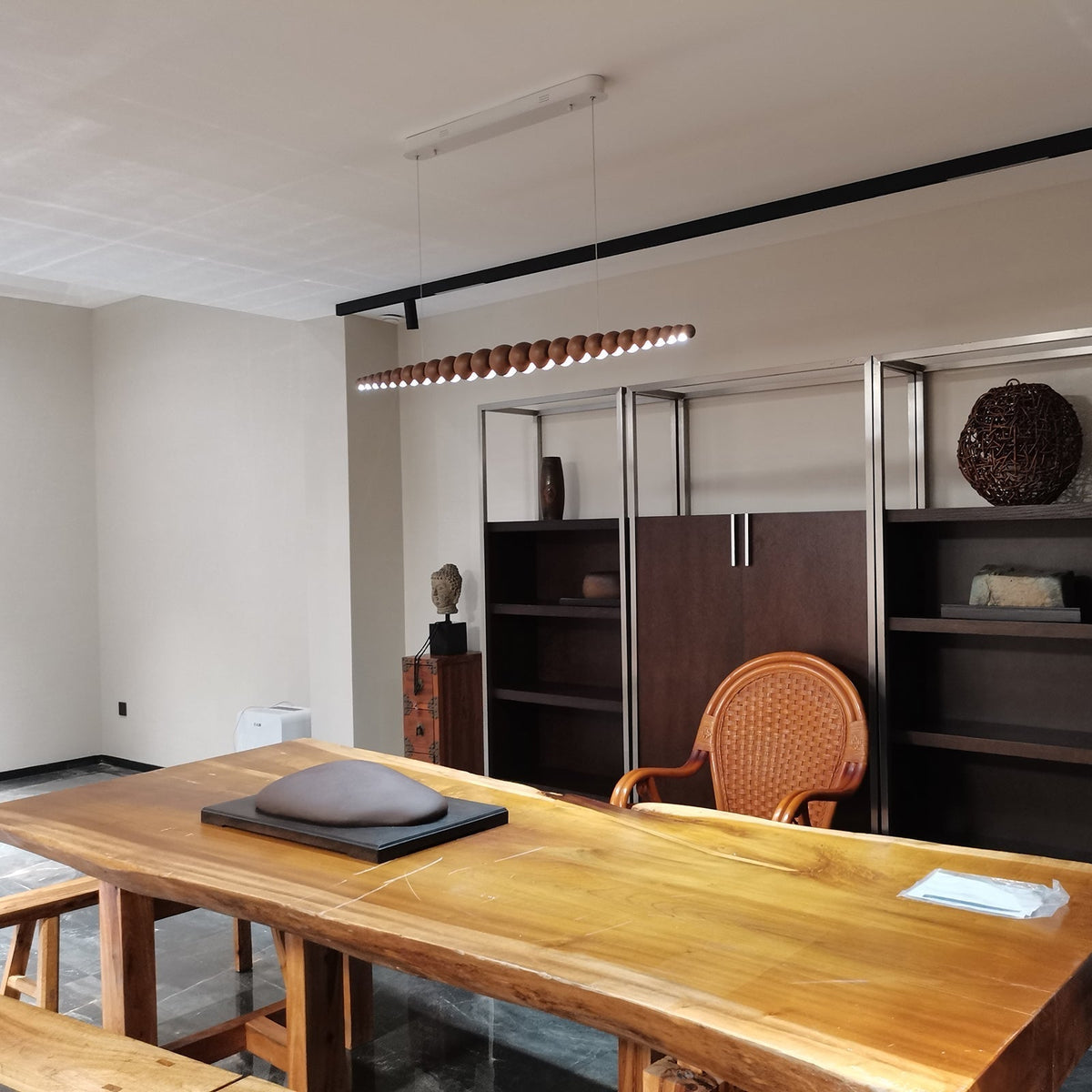 Suspension Mazurka en bois et métal – vue 26