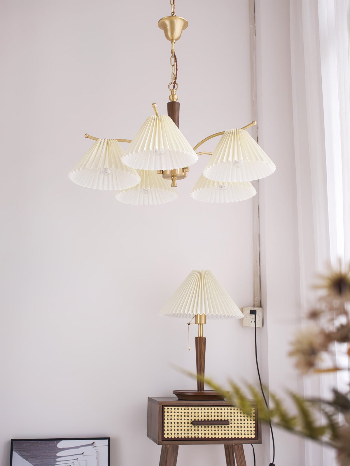 Lustre Atoll en laiton et noyer – vue 17