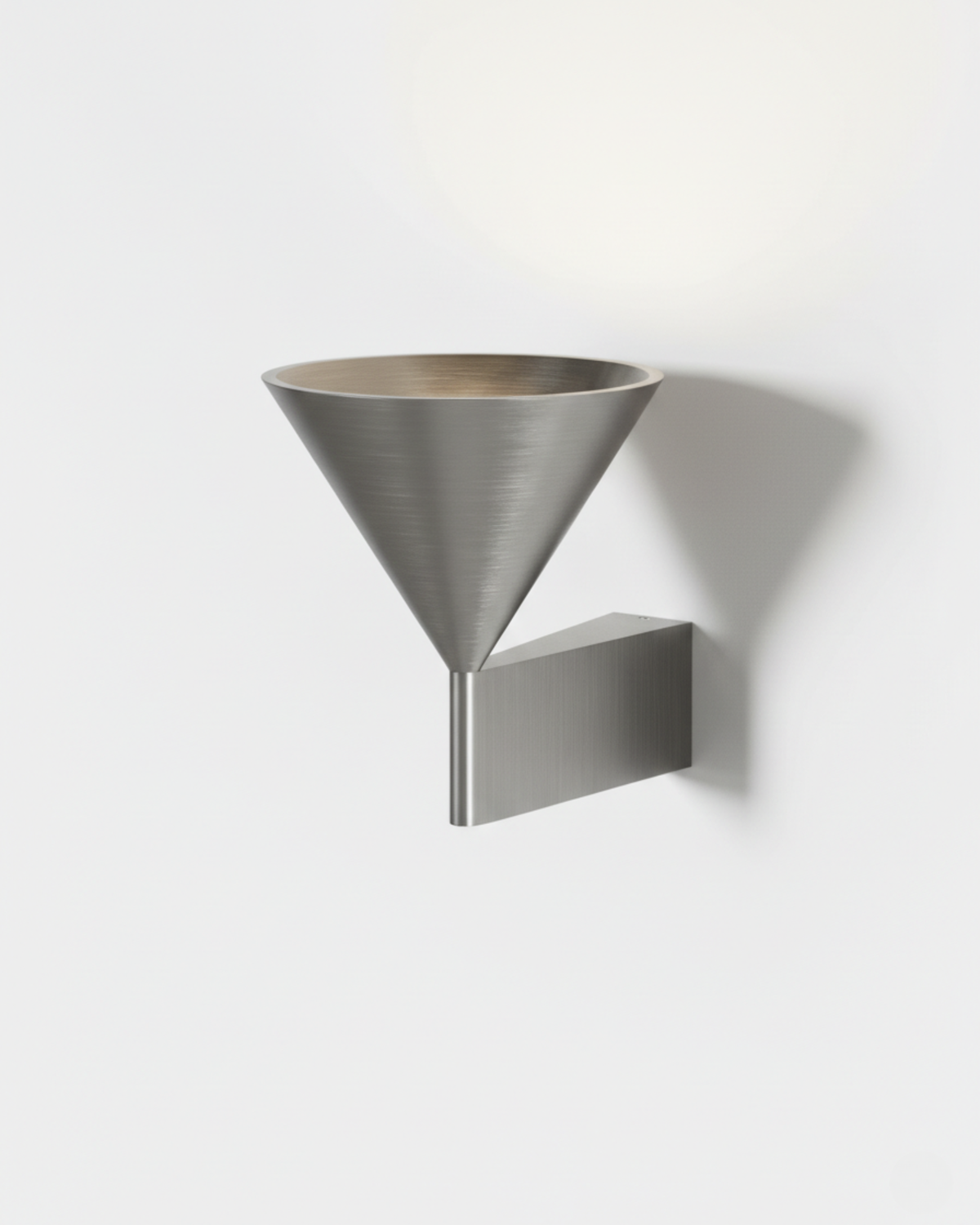 Applique murale Titane, cône en aluminium – faubourg & fils