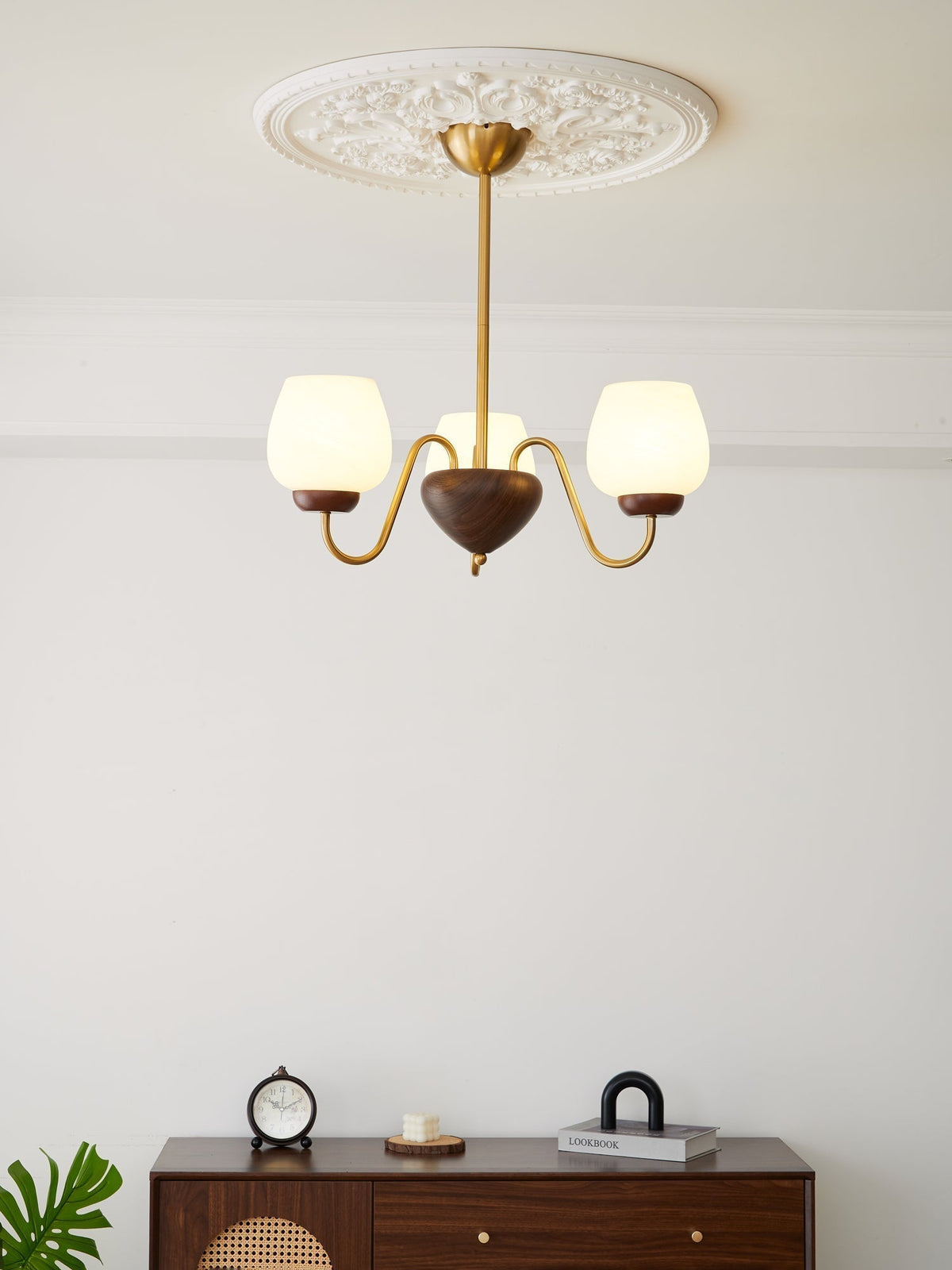 Lustre Pâquerette en verre et bois – vue 10