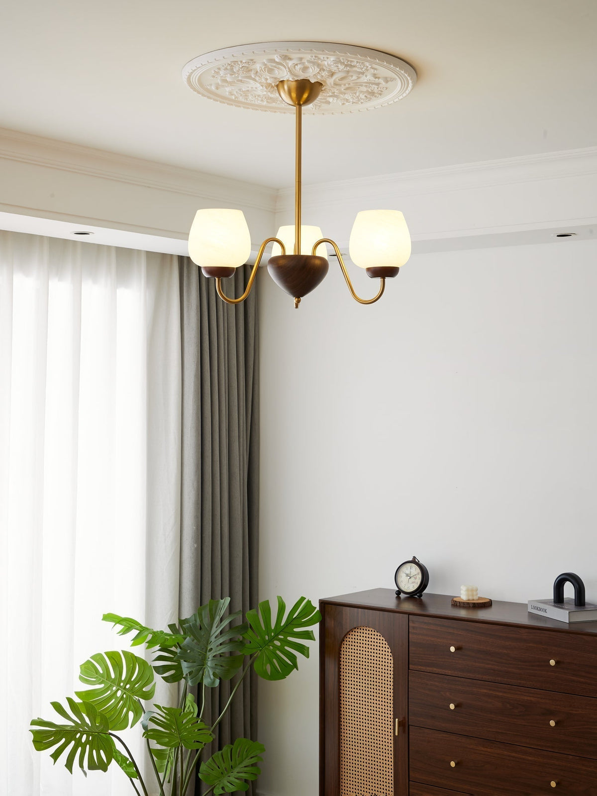 Lustre Pâquerette en verre et bois – vue 36