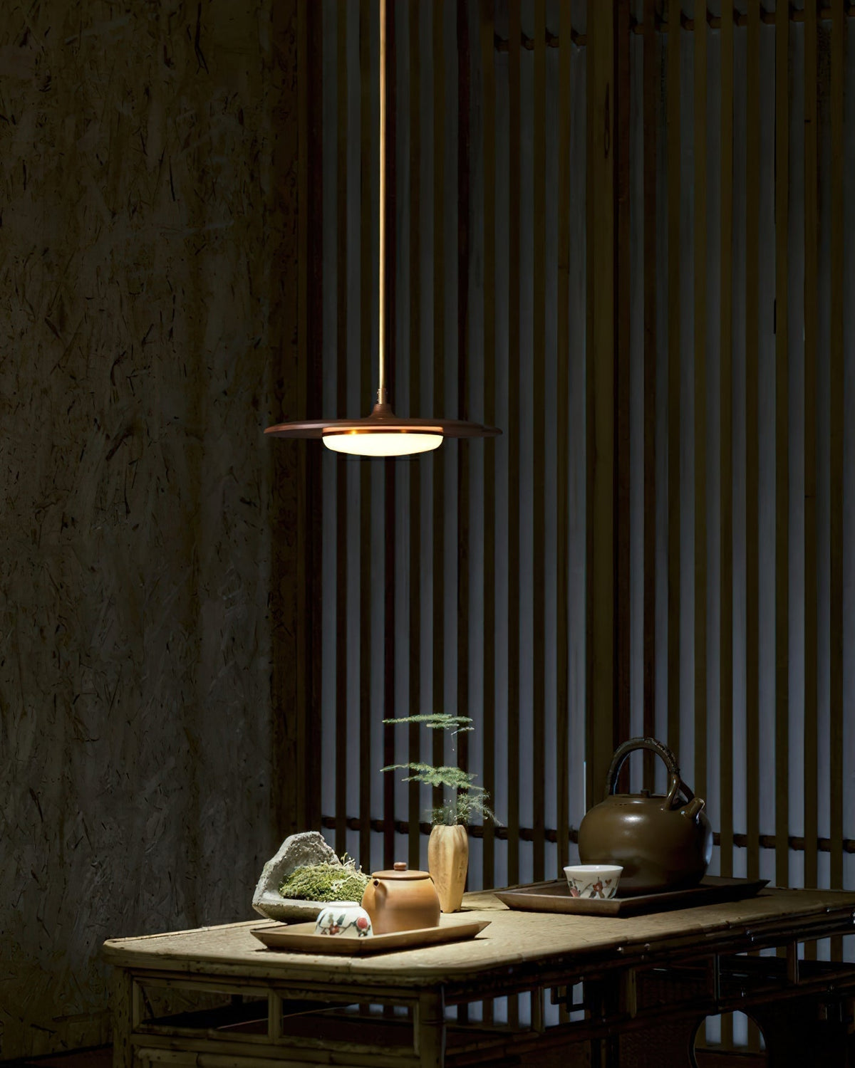 Lustre Dauphine en bois et métal – vue 20