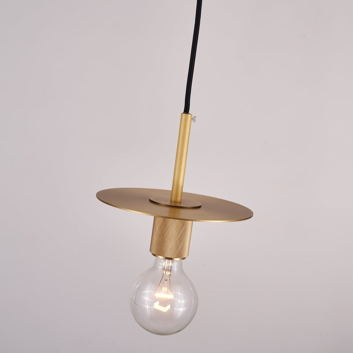 Suspension Gordes en laiton – vue 4