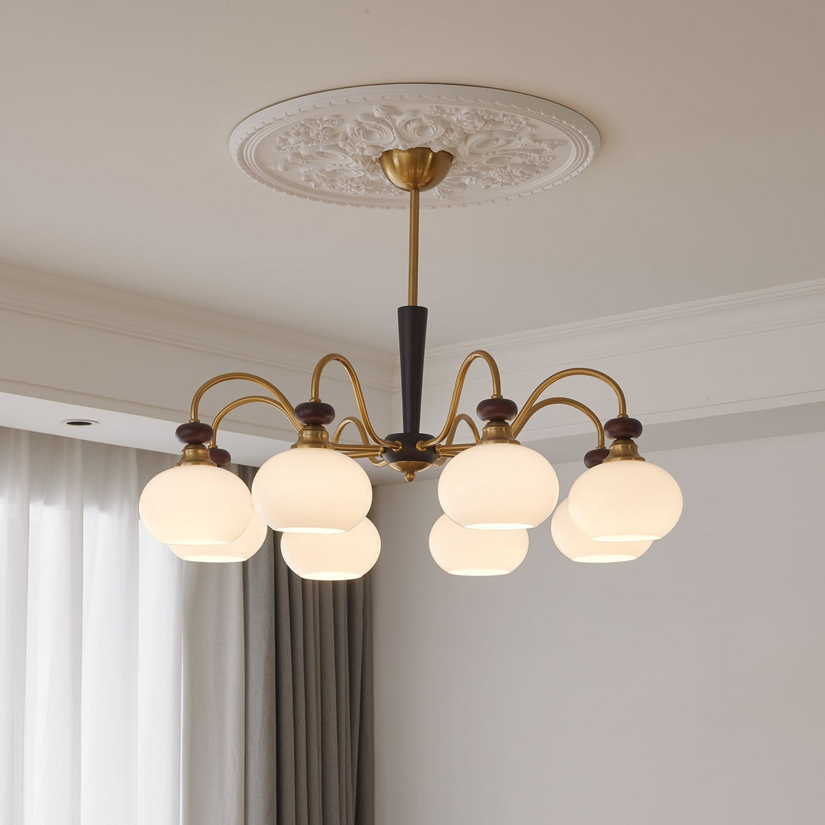 Lustre Hermine en verre et bois – vue 4
