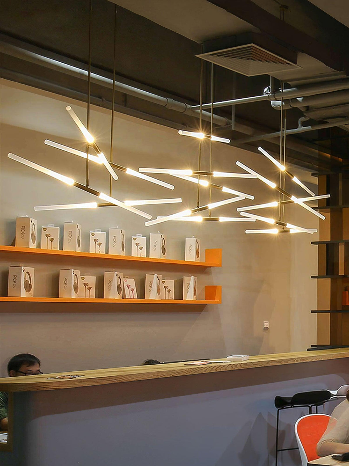 Suspension Renoncule en verre et aluminium – vue 9