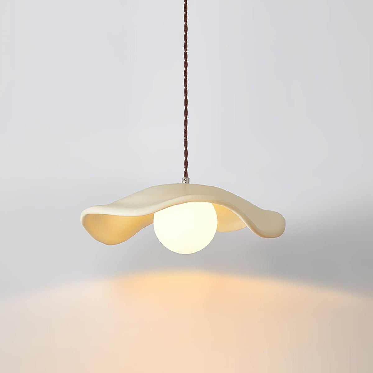 Suspension Églantine en verre et résine – vue 10