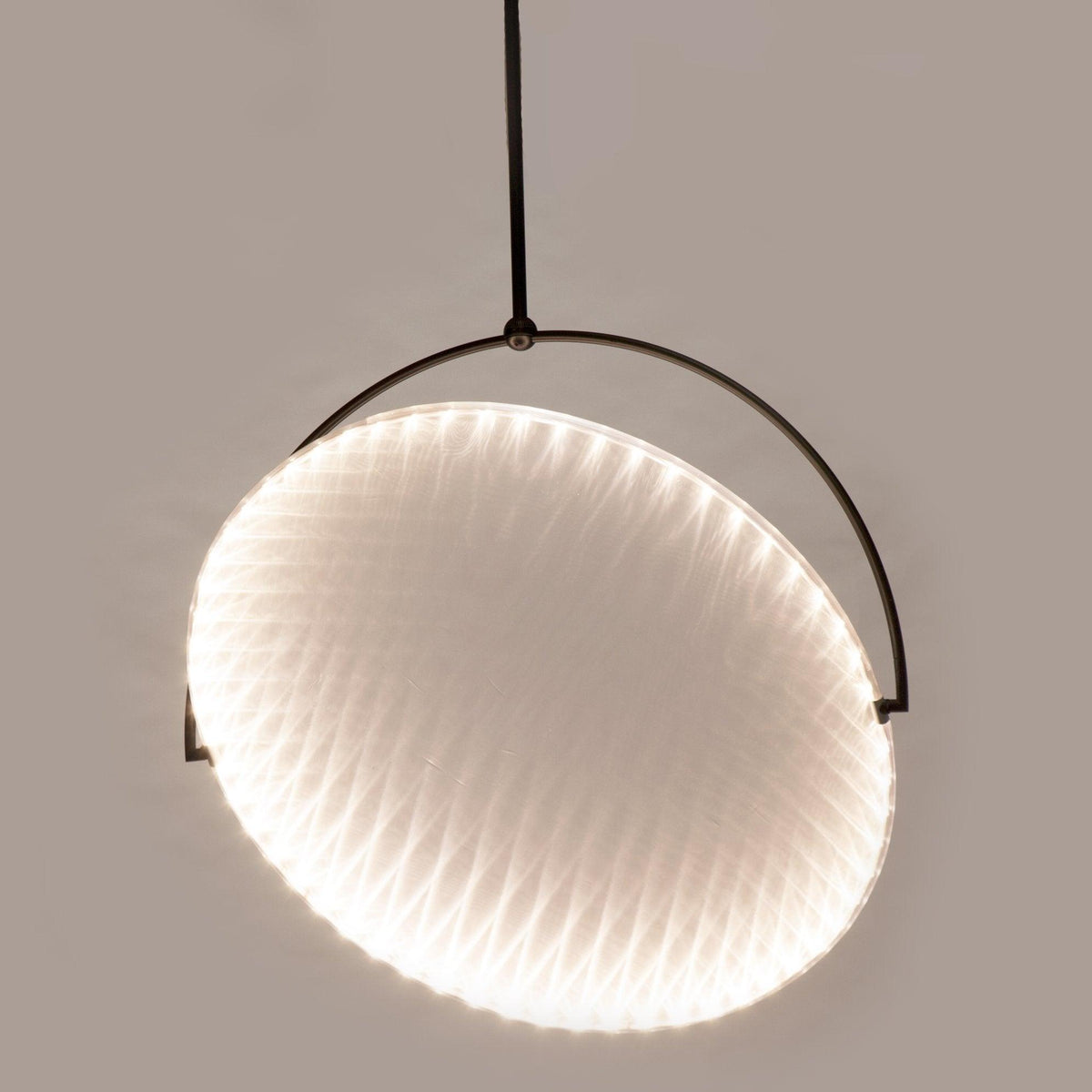 Suspension Hélios en tissu et métal – vue 14