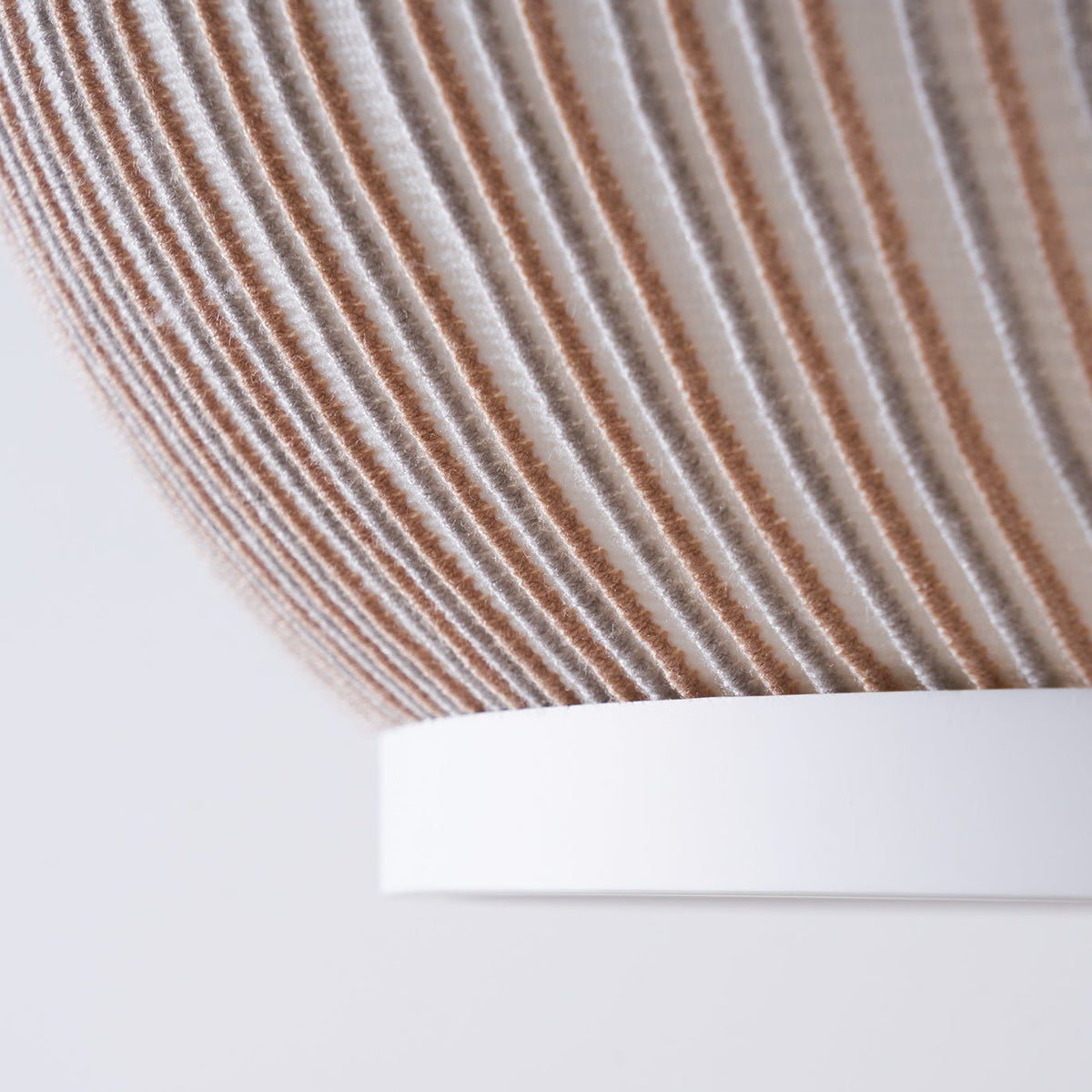 Suspension Zénith en tissu et métal – vue 48