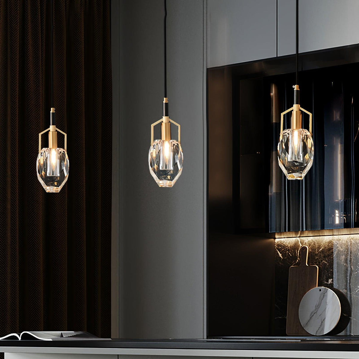 Suspension Léda en cristal et laiton – vue 13