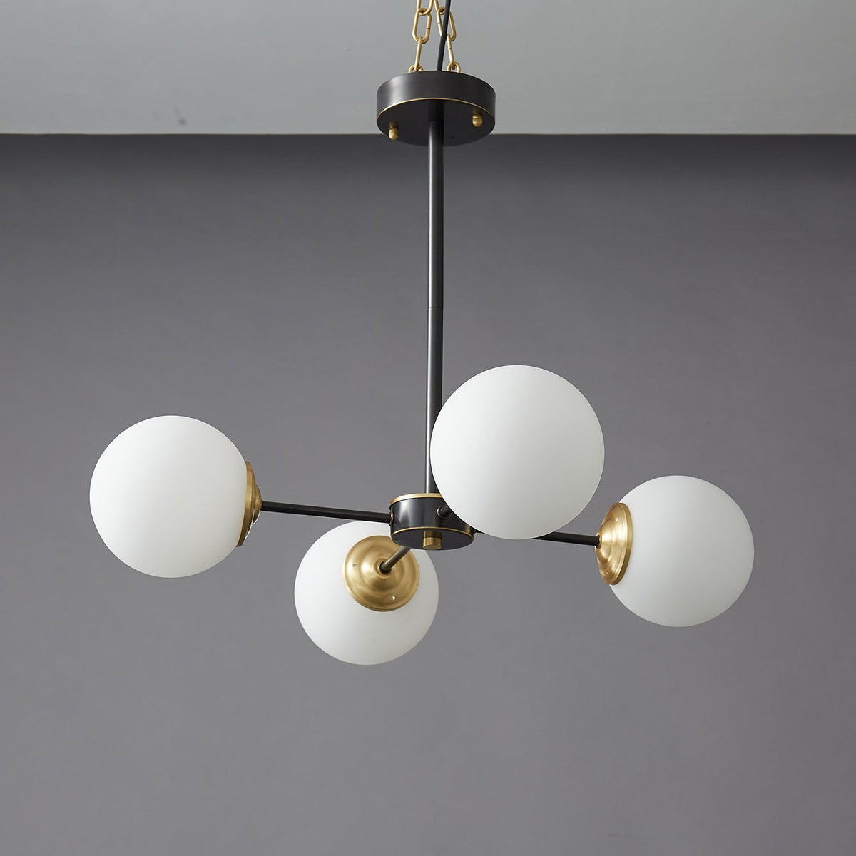 Lustre Sylphe en verre et laiton – vue 11