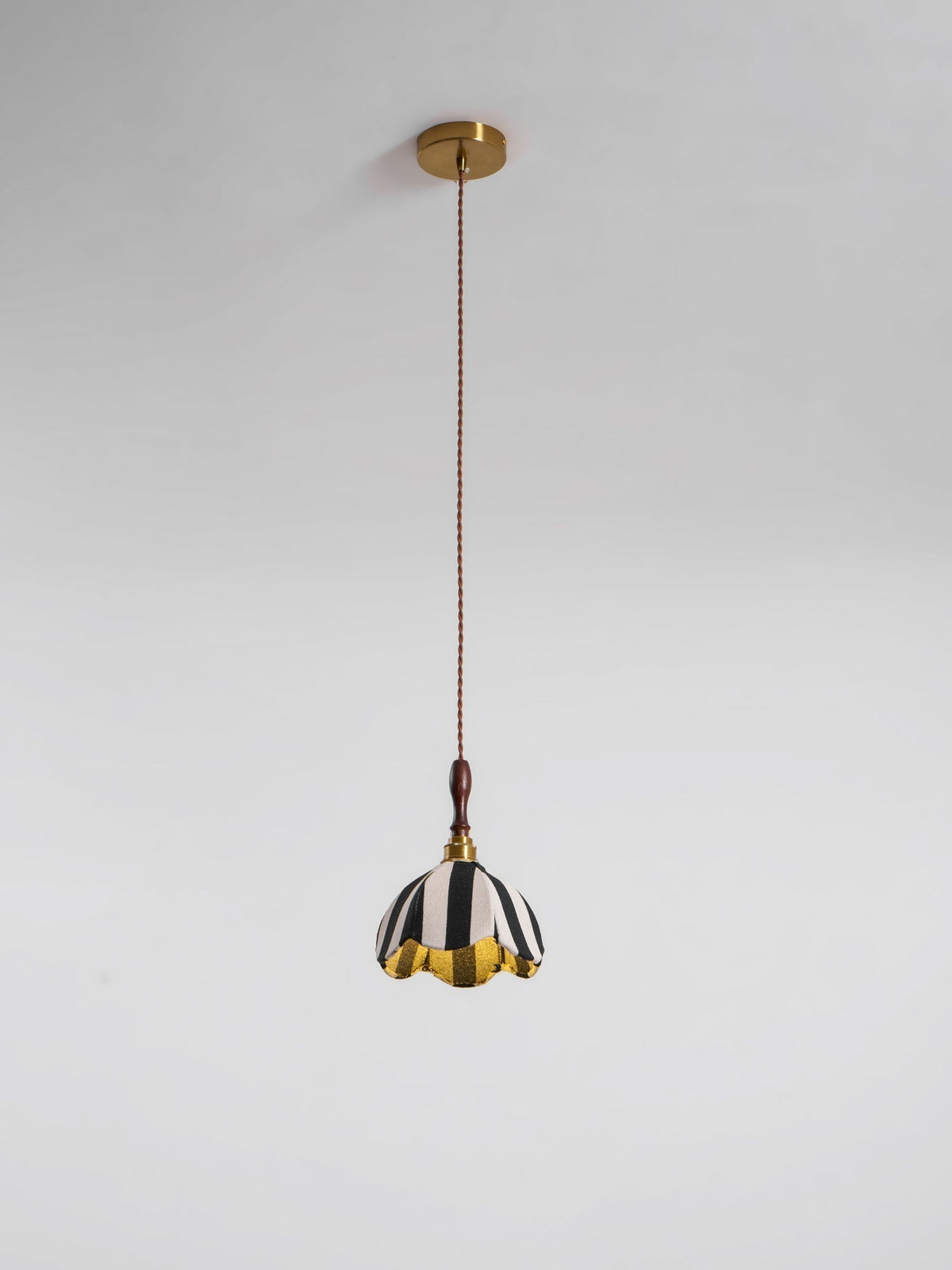 Suspension Ancolie en tissu et métal – vue 5