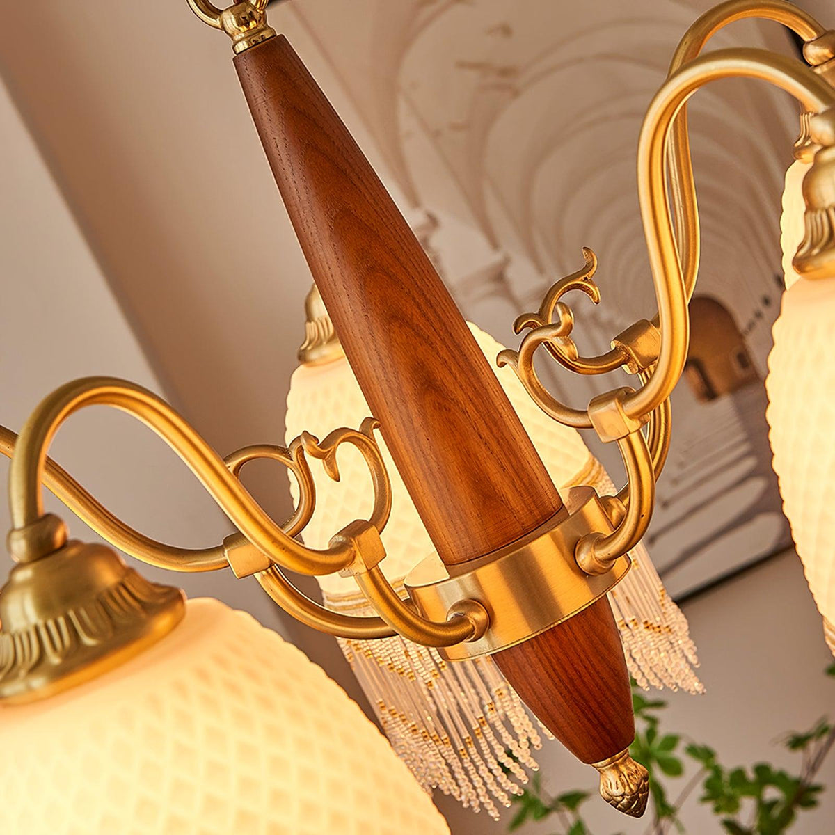 Lustre Dauphin en verre et bois – vue 11